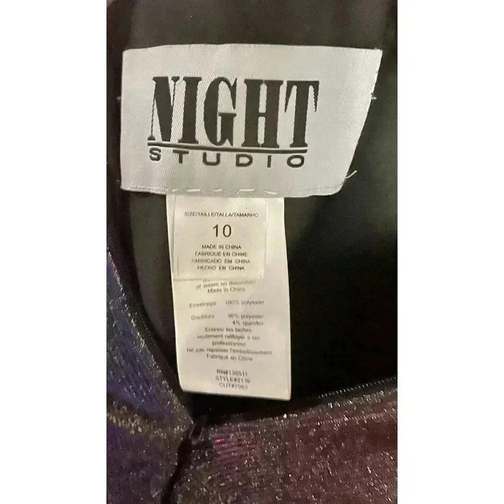 Night‎ Studio Size 10  Long Formal Dress ￼￼Color Iridescent Color Changes - Picture 6 of 7